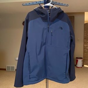 Men’s north face XL apex hooded jacket